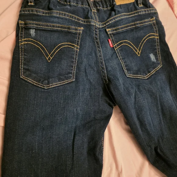 Levi's Girls Girlfriend Jeans Dark Wash Distressed. EUC Sz 12 27" Inseam. - Picture 7 of 10